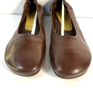 BCBG Brown Leather Flats